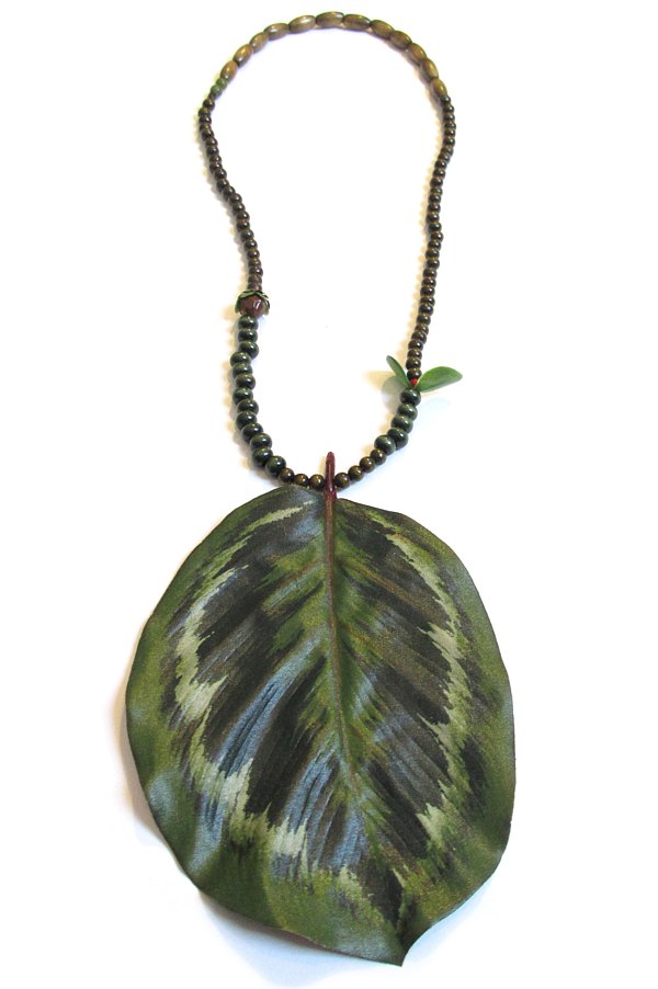 Melinda Young, Shield Neckpiece